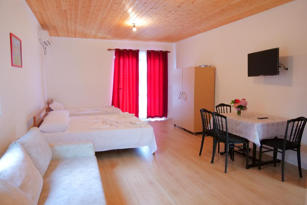 Guesthouse Panorama Nivice Sarande Luaran gambar